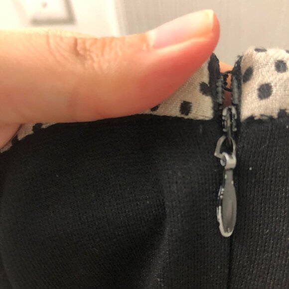 Anthropologie Yoana Baraschi Dotted Contour Sheath Dress Sz 8 - Picture 5 of 6